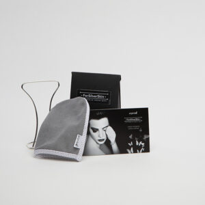 Silver Makeup remover glove